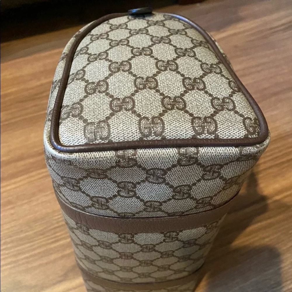 Gucci - Picture 7 of 13